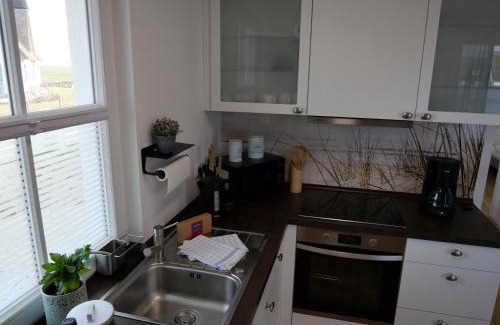 Zierow House | neben Wismar FH"FaJuKa" Strandnah mit Wallbox