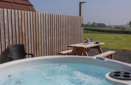 Rhosgoch House | Nebo Pod