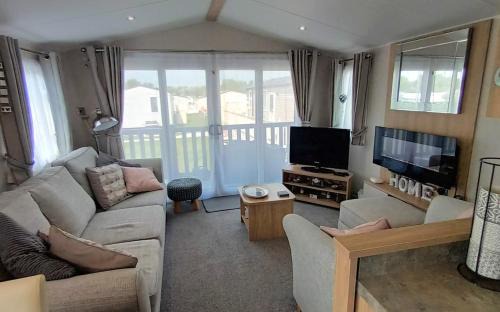 Selsey House | Ned's Place, Seal Bay Resort