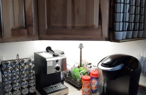 Meadow View Heights Cabin | Need an Altitude Adjustment?! Stay at our cabin with a view of Meadow & Village