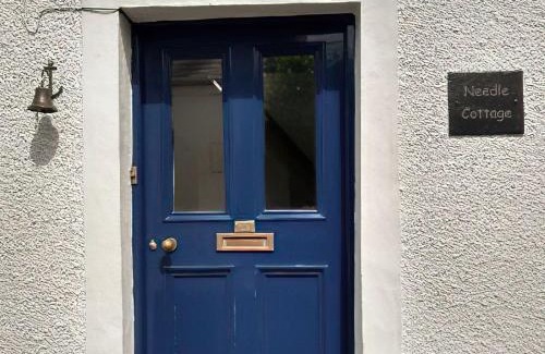 Cullen House | Needle Cottage