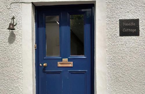 Cullen House | Needle Cottage