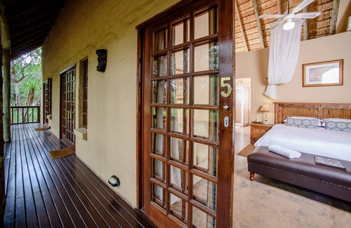 Marloth Park Cabin | Needles Lodge