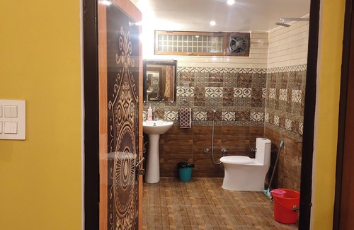 Faizabad Hotel | Neeta Homestay