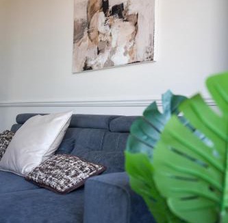Paisley Apartment | Neilston Apartment