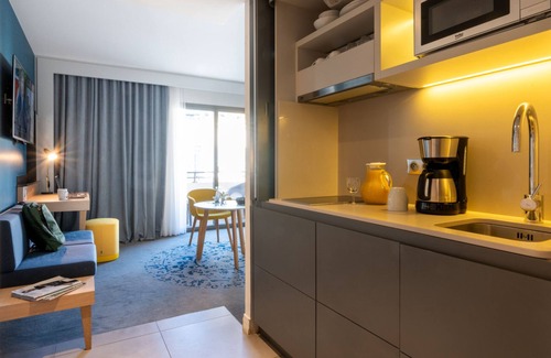 Cannes City Centre Hotel | Nemea Appart Hotel Cannes Palais