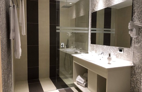 Kodrra Hotel | Nemesis Hotel