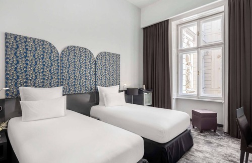 Nepszinhaz negyed Hotel | Nemzeti Hotel Budapest - MGallery Collection