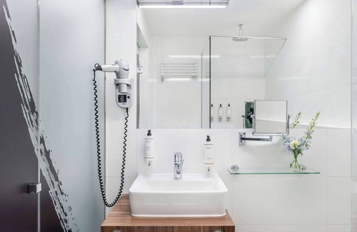 Nepszinhaz negyed Hotel | Nemzeti Hotel Budapest - MGallery Collection