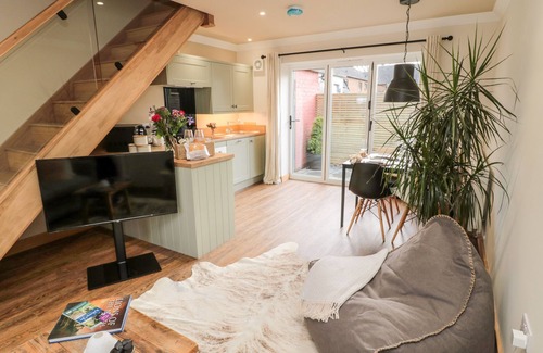 South Charlton Cottage | Nene's Nest
