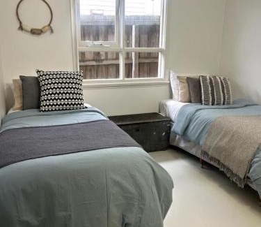 Port Campbell House | Neptunes Guest House