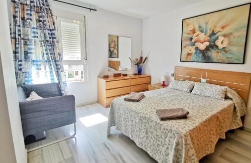 Carretera de Cadiz Apartment | Neptuno Apartment: Sun, beach and relax in Huelin