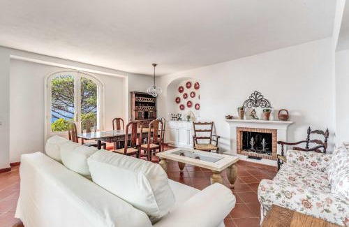 Massa Lubrense Apartment | Neranya Resort - Positano Apartment by Feeling Italy