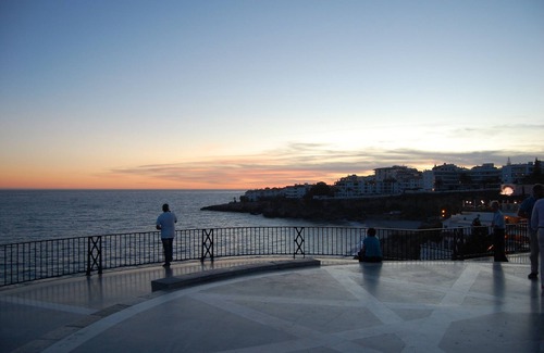 Nerja House | NERJA TOWNHOUSE 4 BEDROOM, 8 PLACES NEXT TO THE PARADOR HOTEL