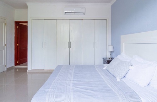 Ejidal Bed & Breakfast | Neryom Wellness Clinic