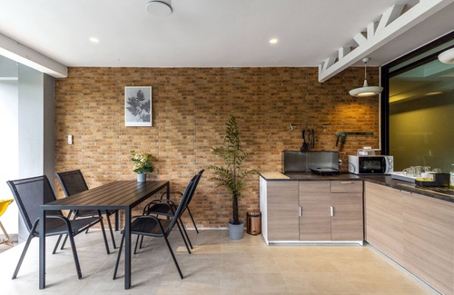 Huai Khwang Hotel | Nest by Sangob