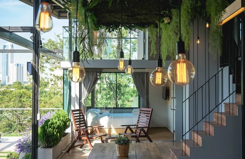 Huai Khwang Hotel | Nest by Sangob