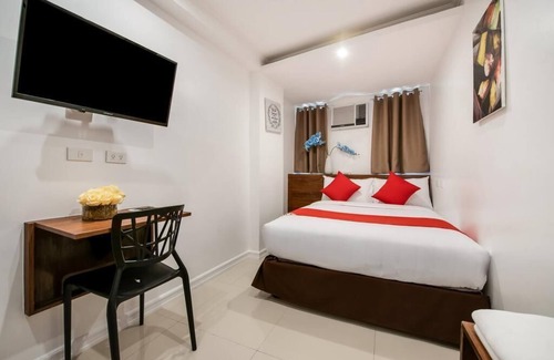 Guadalupe Nuevo Hotel | NEST FORT BGC