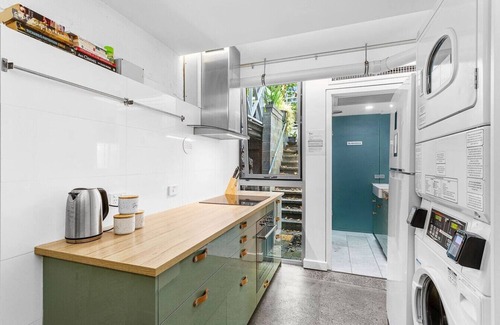 Perth Hotel | Nest on Newcastle – N1
