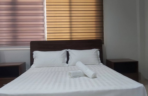 Tandang Sora Hotel | Nest Suites