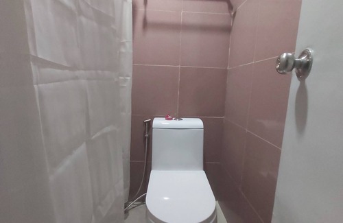 Tandang Sora Hotel | Nest Suites