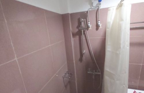 Tandang Sora Hotel | Nest Suites