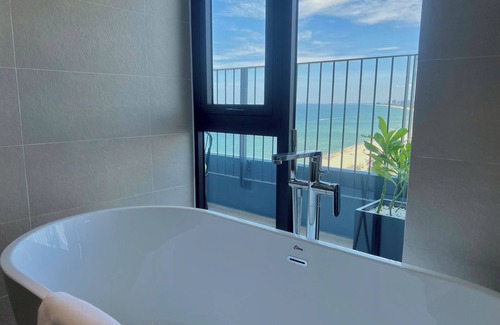 Son Tra Hotel | Nesta Celia Danang Hotel