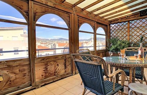 Nice City Centre Apartment | Nestor&Jeeves - BEACH COTTAGE TERRACE - Central - Very close sea - Top floor