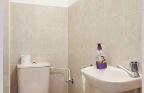 Netanya Apartment | Netanya Family Apartment with Balcony by FeelHome
