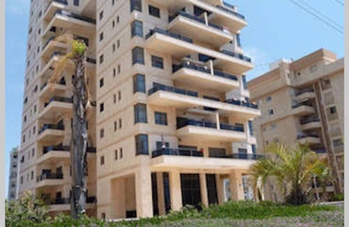 Netanya Apartment | Netanya Family Apt & Balcony by FeelHome