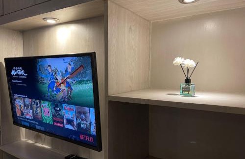 Bel-Air Apartment | Netflix, Destina Stays at Jazz Residences Makati, MetroManila