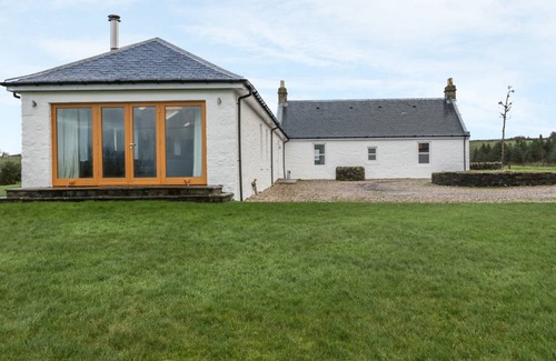 Rothesay Cottage | Nether Stravannan North