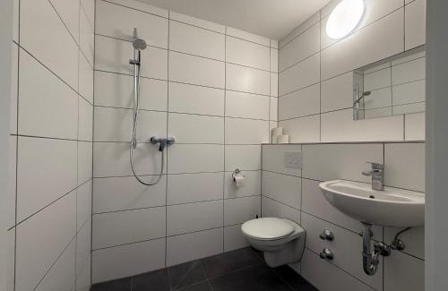 Rhein-Erft-Kreis District Apartment | Neu 2025 Apartment mit Bad und Küche zwischen Köln und Bonn