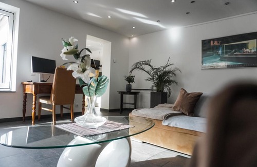 Königswinter Apartment | Neu gebautes Apartment mit Sonnenterasse in der Nähe vom Siebengebirge & Bonn