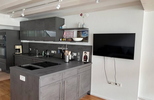 Villingen-Schwenningen Apartment | Neu Sanierte Wunderschöne Maisonettewg. im Herzen von Villingen, 3 SZ, 120 qm