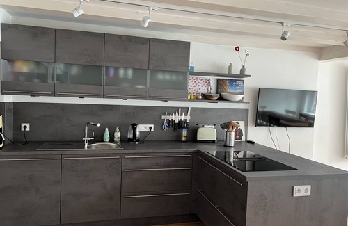 Villingen-Schwenningen Apartment | Neu Sanierte Wunderschöne Maisonettewg. im Herzen von Villingen, 3 SZ, 120 qm