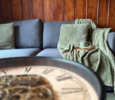 Oberried am Brienzersee Apartment | NEU! Seeblick, neue Möbel ab September