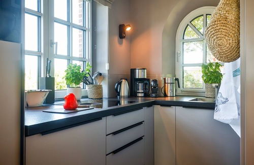 Tinnum House | Neubau Hausteil mit Garten und Zwei Terrassen in Salzwiesenlage von Tinnum