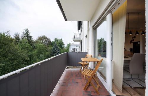 Neunkirchen Apartment | Neue 4 Zi Küche Bad Parknähe