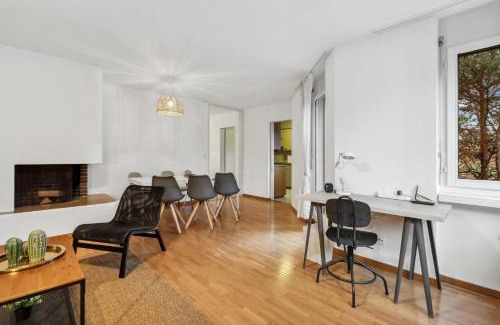 District 8 Apartment | Neumünsterstrasse 26