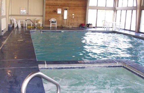 New Bern Apartment | Neuse River Condo with Marina View in New Bern - Two Bedroom Condo#1