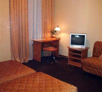 District No. 78 House | Nevsky Guest House