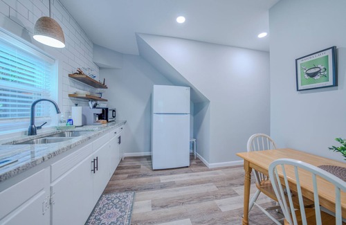 Weaverville Apartment | NEW 1-bedroom apartment 1/2 mile to Main St, Weaverville & Lake Louise Park