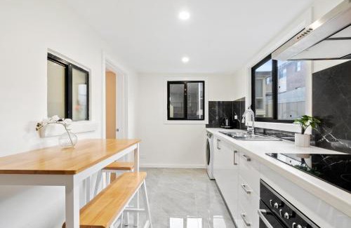 Oatlands House | New 1-bedroom house with free parking