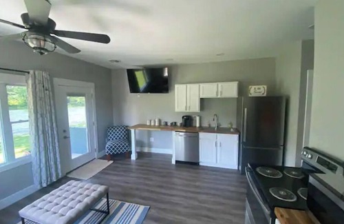 Elizabethton Cabin | New! 1BR on Watauga River near Watauga Lake