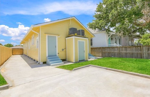 Holy Cross District House | NEW 2 Bed, 2 Bath in Holy Cross Historic District