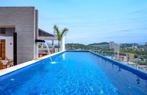 Manzanillo Apartment | NEW 2BR Apartment, Rooftop. Infinity BayView Pool