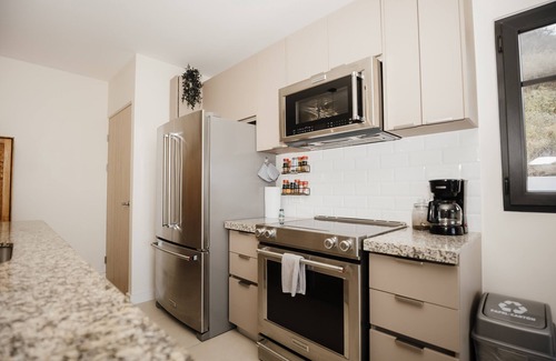 Las Catalinas Condo | New 2BR Condo in Las Catalinas beachtown: El Prado
