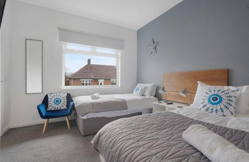 Langley Park House | New! 2BR in The Crescent