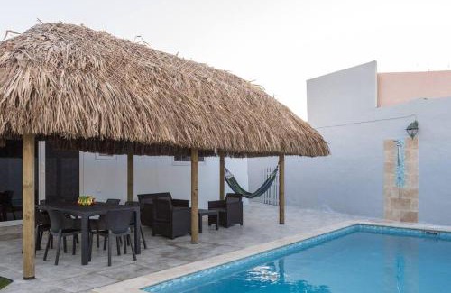 Palm Beach Villa | *NEW 3BR 2.5BA Villa w/Pool in Palm Beach